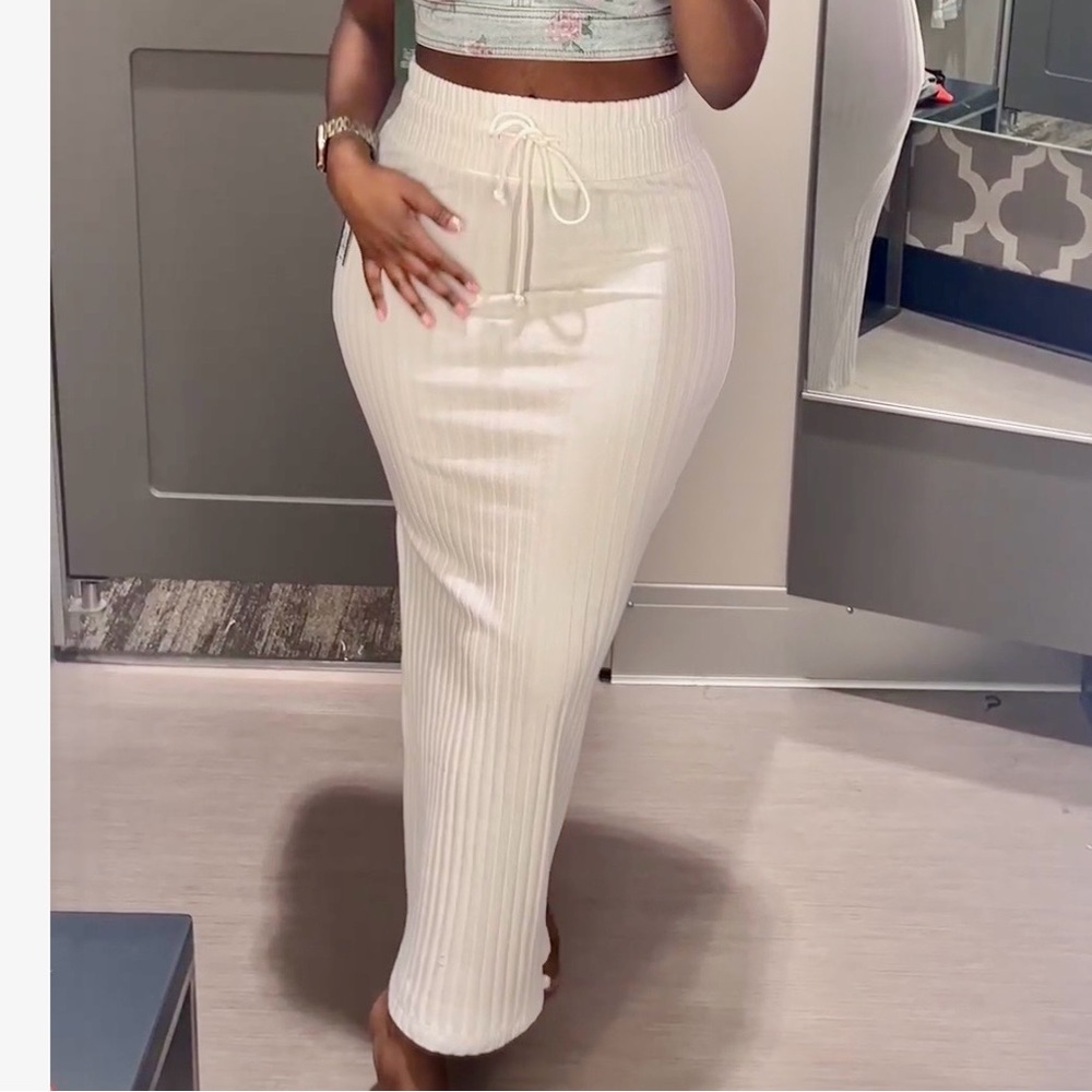 White Knit Ribbed Midi Skirt